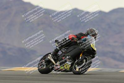 media/Jan-14-2023-SoCal Trackdays (Sat) [[497694156f]]/Turn 9 Set 2 (1130am)/